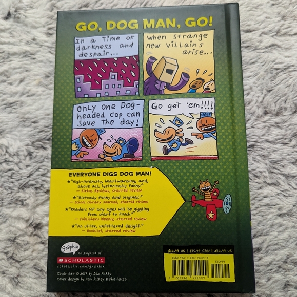 Dogman book "Unleashed" by Dav Pilkey - Picture 5 of 6